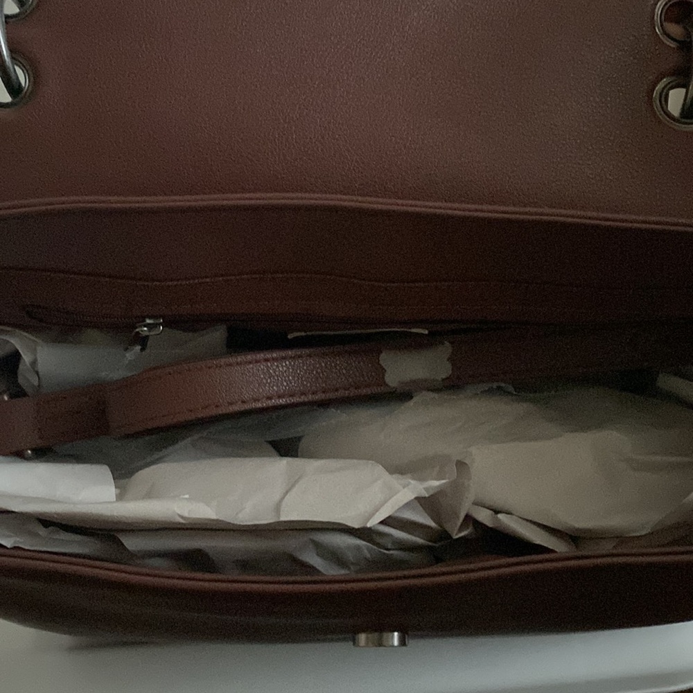 Universal Thread Handbag - image 2